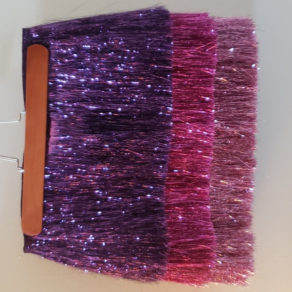 📌 NWOT Nasty Gal Metallic Tiered Fringe Shorts - Picture 5 of 9